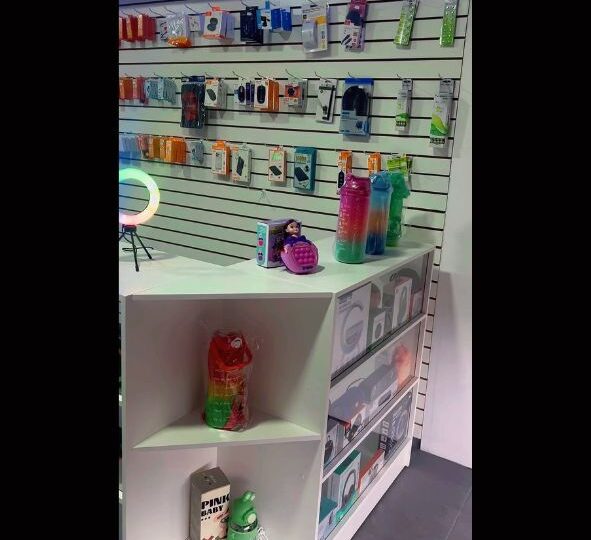 R-Tech Assistência Técnica para Celulares e Tablets e Acessórios - Taboão da Serra